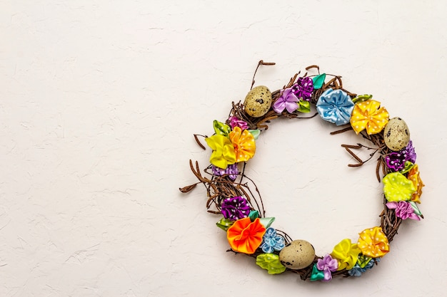 Kolorowy haft w tamborku